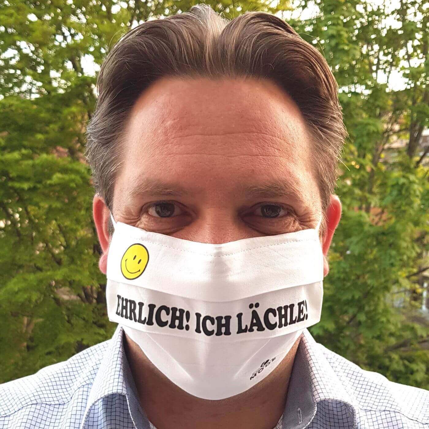 Gesichtsmaske Alltagsmaske wiederverwendbar handarbeit Humor / Spruch "Ehrlich! Ich lächle! männlich