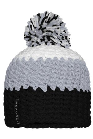 Mütze Unisex Grün/Weiß/Blau – Crocheted Cap with Pompon