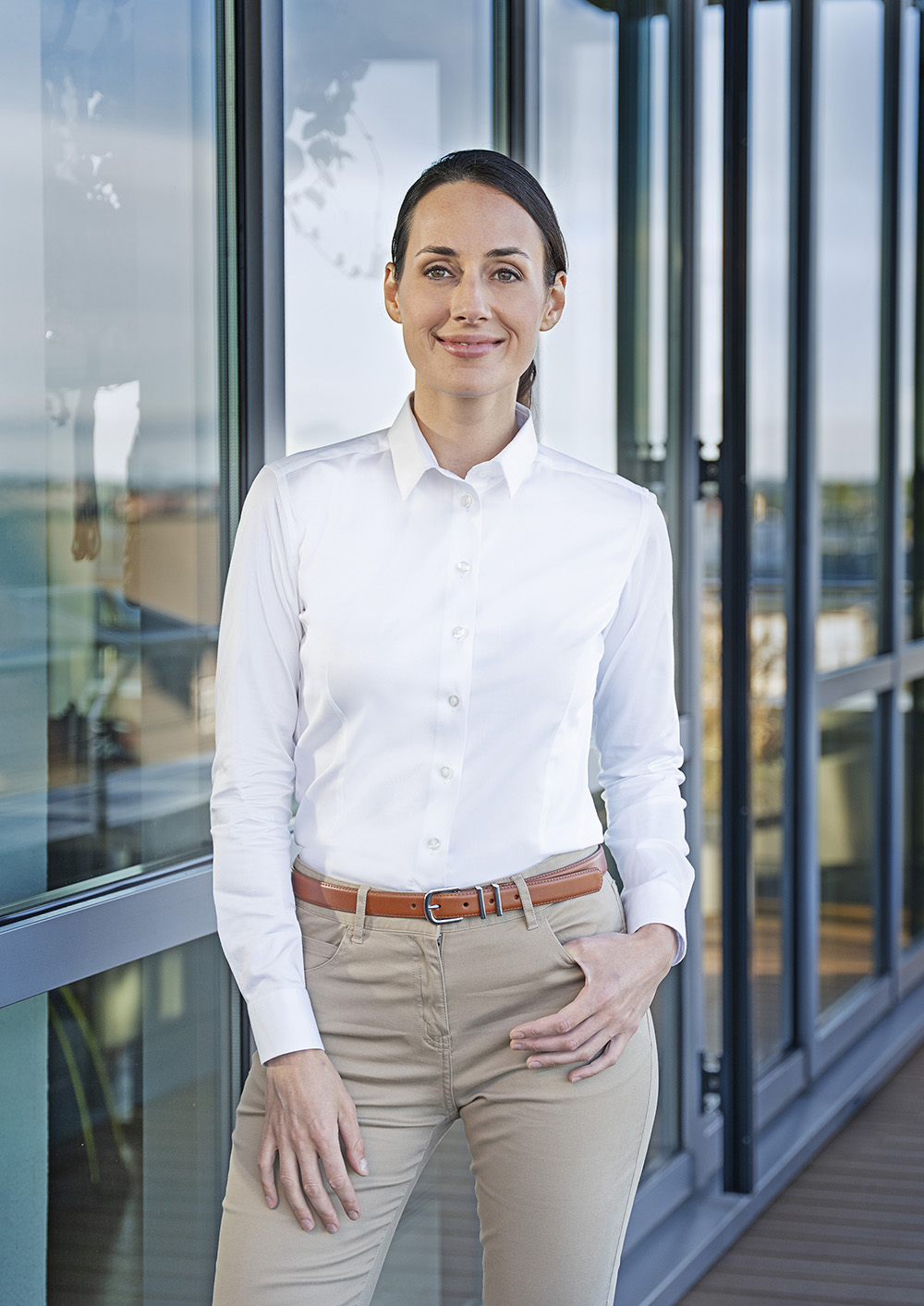 Bluse Damen Weiß – Langarm Damenbluse Active-Stretch in Modern-Fit