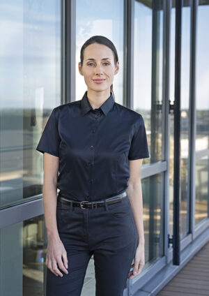 Bluse Damen – Kurzarm Damenbluse Active-Stretch in Modern-Fit