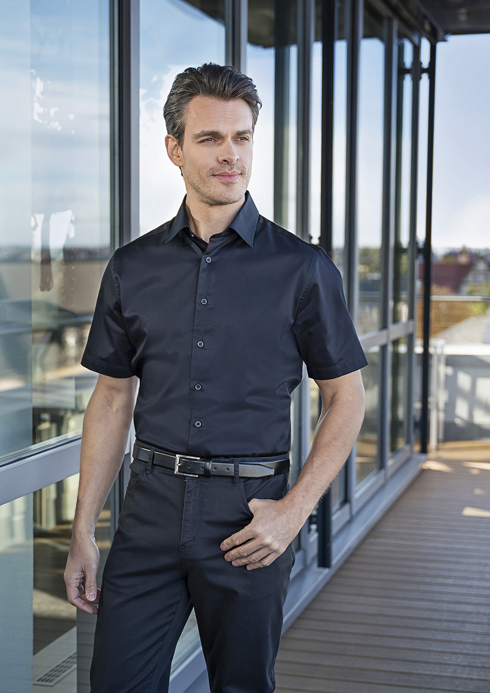 Hemd Herren – Kurzarm Herrenhemd Active-Stretch in Modern-Fit