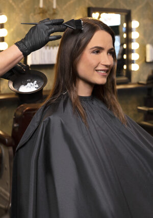 Friseurumhang Unisex – Wasserdichter Färbeumhang mit Handdurchgriffen