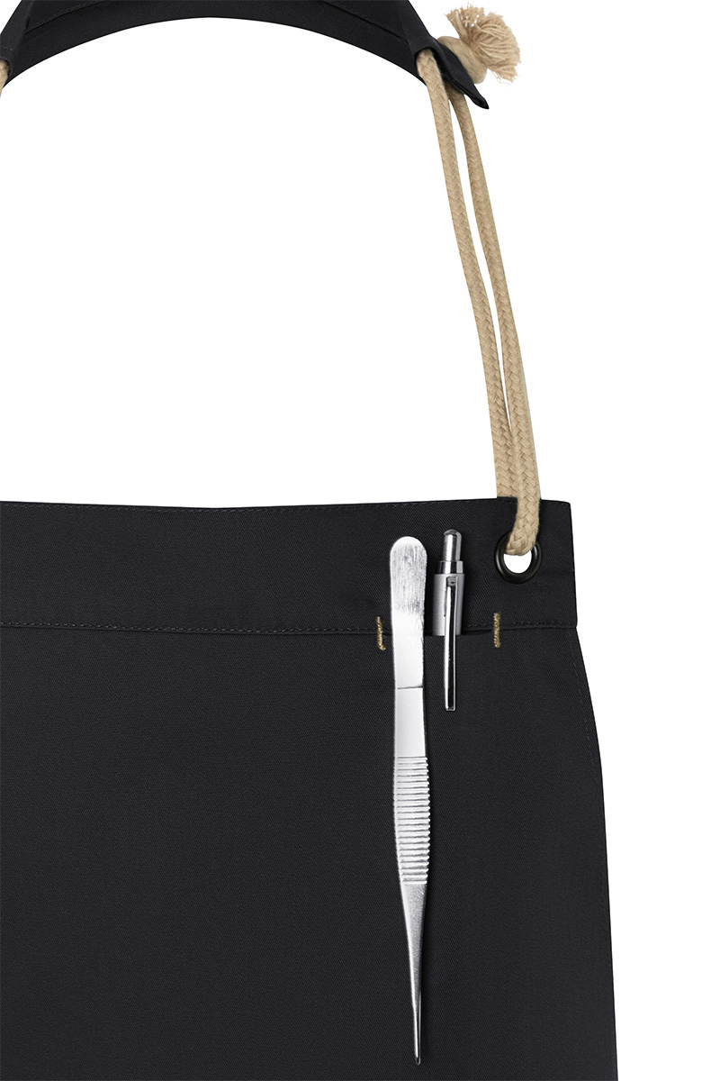 Latzschürze Unisex Schwarz – Latzschürze New-Nature, Detailansicht