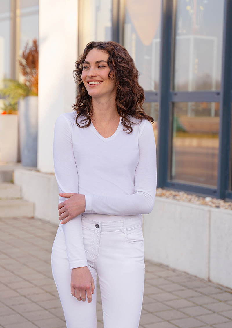 Langarmshirt Damen Weiß – Langarm Damen Workwear Shirt Casual-Flair, Detailansicht