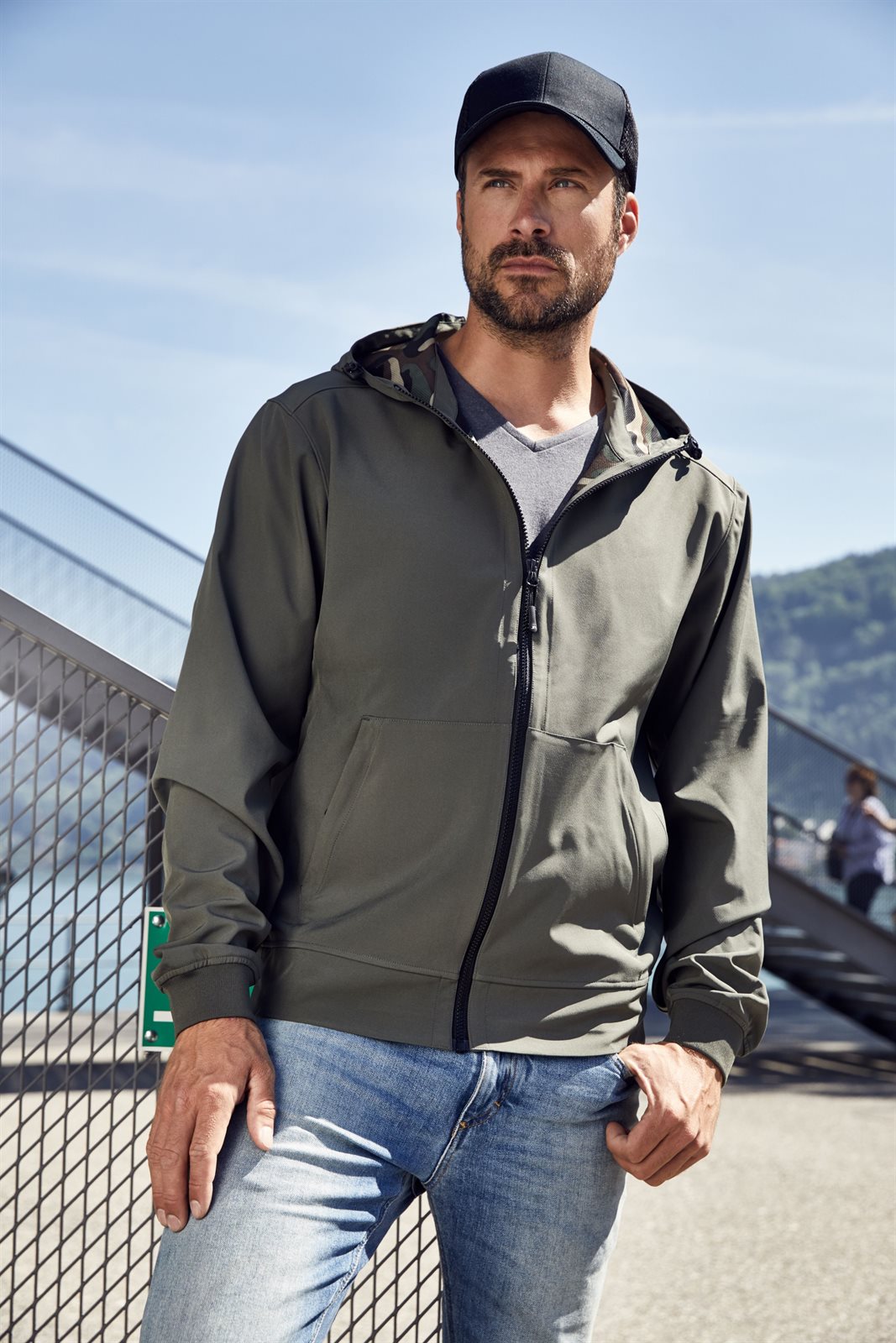 Jacke Herren – Men's Hooded Softshell Jacket, Detailansicht