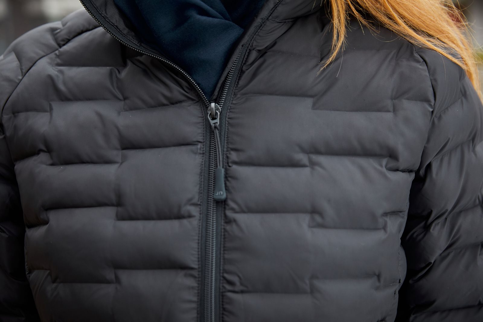 Jacke Damen – Ladies' Modern Padded Jacket GRS, Detailansicht