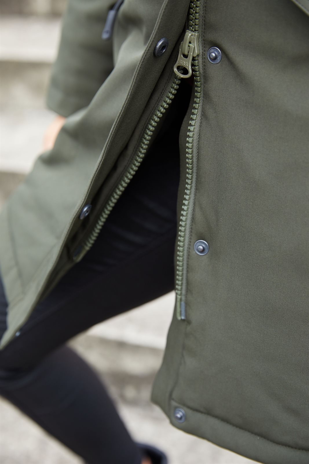 Mantel Damen – Ladies' Business Parka, Detailansicht
